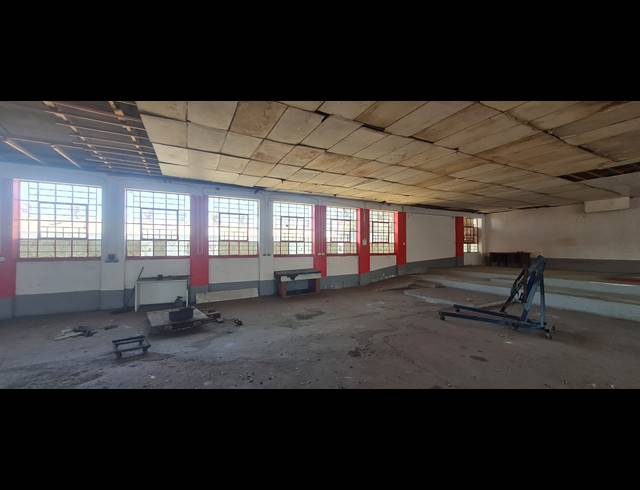 4,000M² WAREHOUSE FOR SALE IN BENONI SOUTH